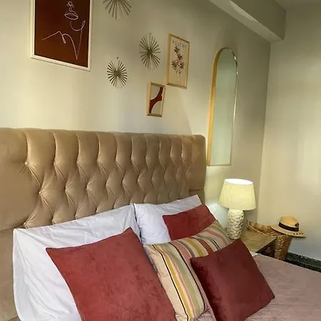 Stylish And Near Acropolis - Avdi Square * Αθήνα